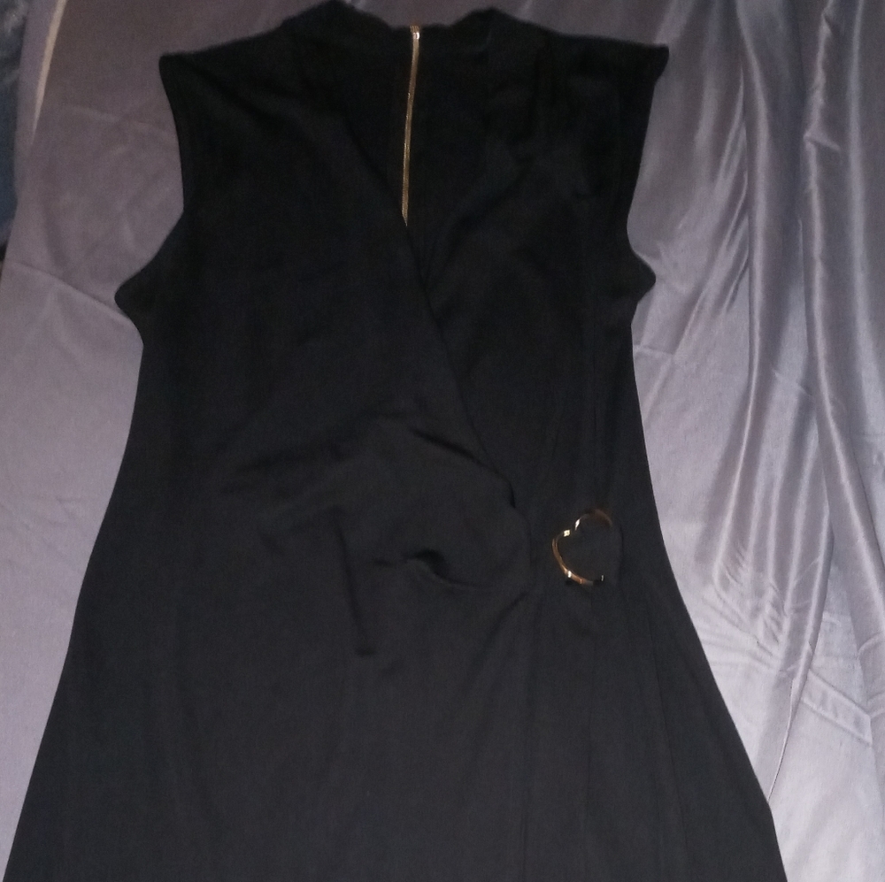 Medium Black Ann Taylor dress great condition